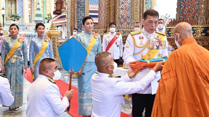Nhà Vua Thái Lan Rama X ban sắc lệnh ân xá hơn 100.000 phạm nhân